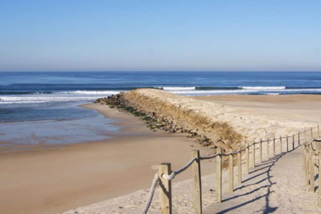 Casa De Praia Acolhedora/ Cosy Beach House Marinha das Ondas Exterior photo